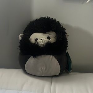 Aron the gorilla squishmellow size 8”